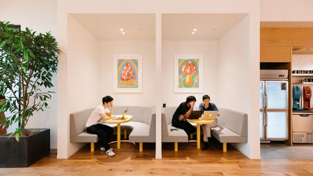 Discover Workspaces in Uchisaicho and Kasumigaseki Area