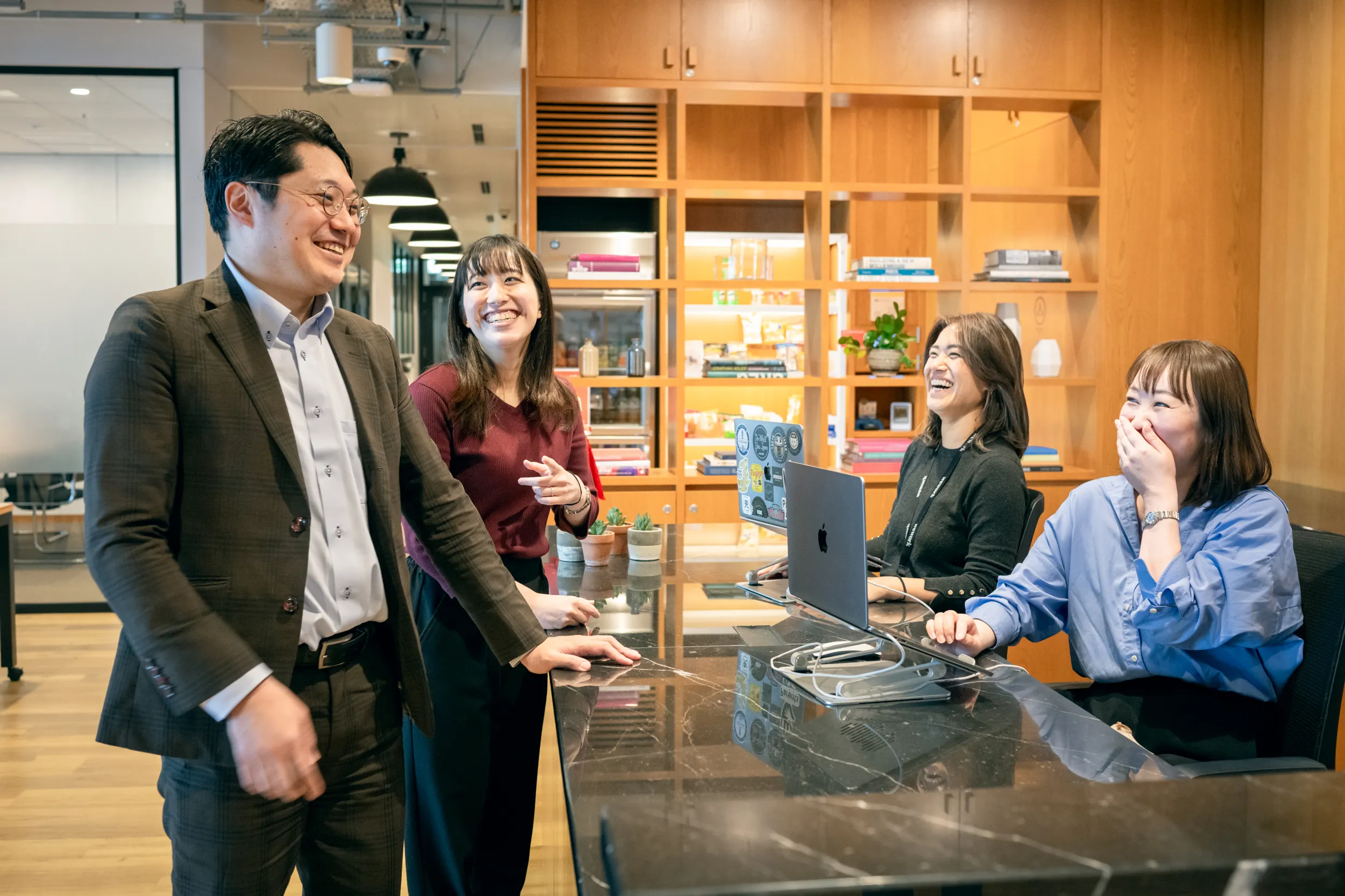 斎藤氏、三村氏と、WeWork KABUTO ONEのコミュニティチーム
