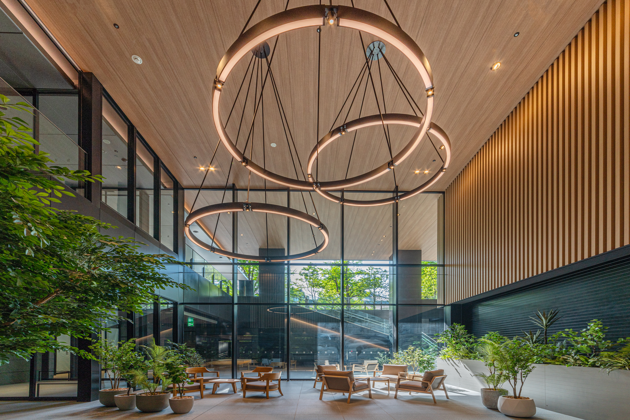 20 地下1階 吹抜 (1)